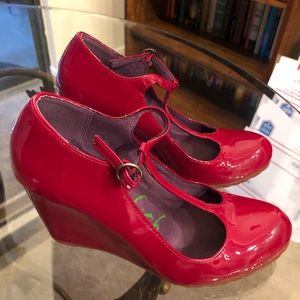 Blowfish Iris Red Faux Patent Leather Wedges